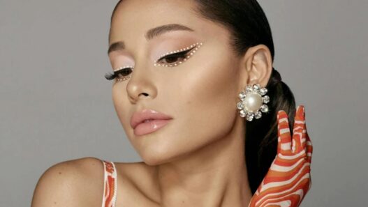 r.e.m. beauty, Ariana Grande