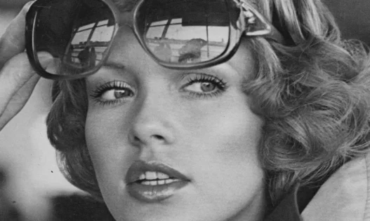 Revlon, Extra-Long Big Lash Maskara Reklam Afişi (1976)
