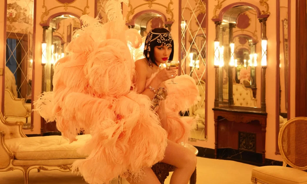 Taylor Swift, The Life of a Showgirl ( Fotoğraf: Mert Alas & Marcus Piggott)
